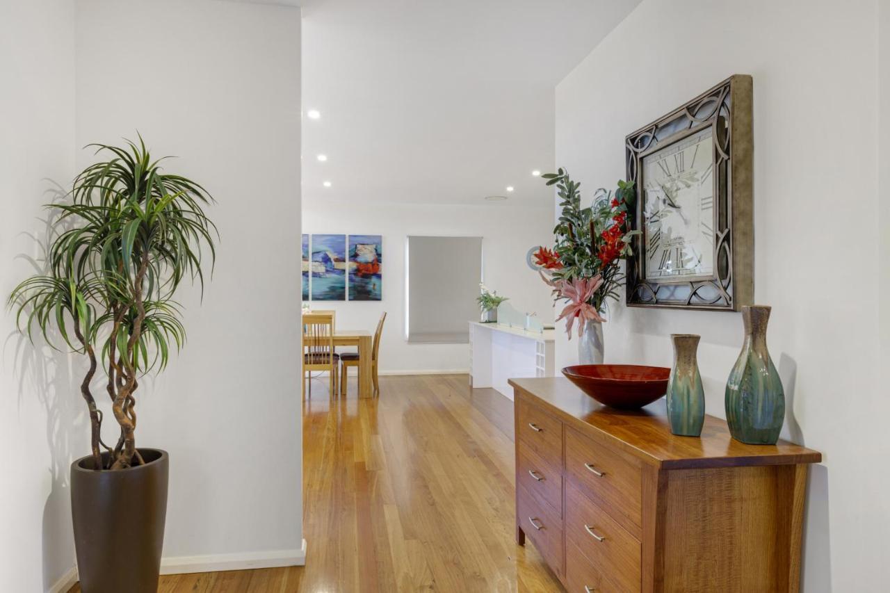 The Waves Port Macquarie Apartment Exterior photo