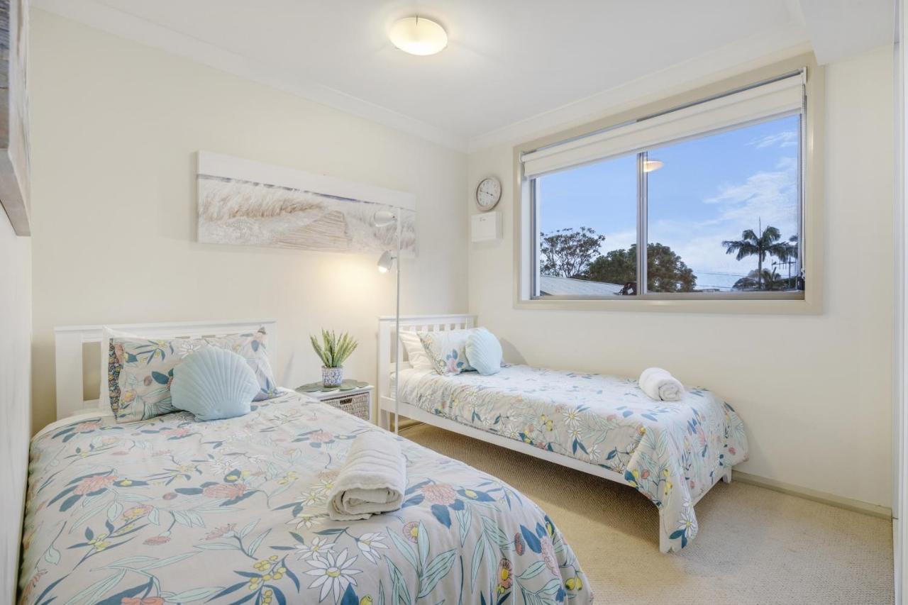 The Waves Port Macquarie Apartment Exterior photo